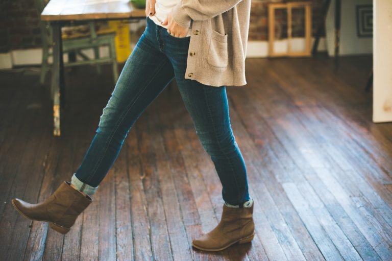 What Are Women’s Chelsea Boots?